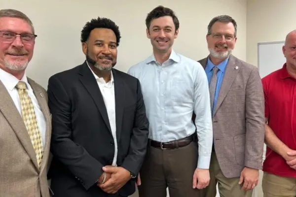 Broadband Brigade Meets Sen. Jon Ossoff